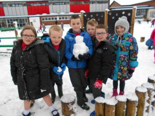 \"Good friends are like snowflakes, all different and beautiful\" - Year 4 & 5