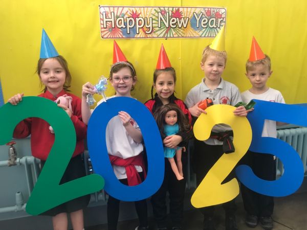 🥳Happy New Year Celebrations in Mrs Crosbie's Class🥳